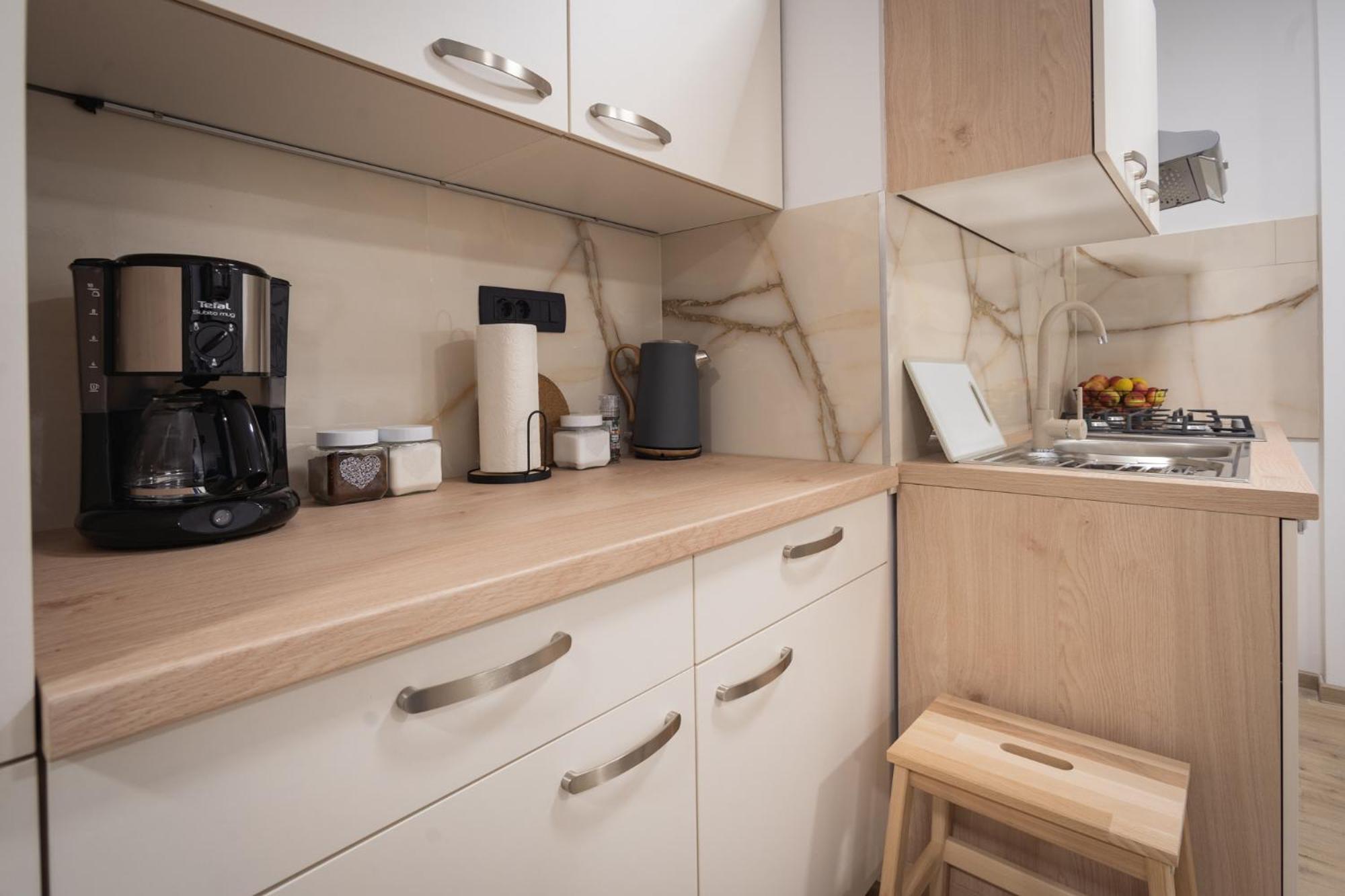 Cuckoo'S Alpine Nest Apartment Lesce  Room photo